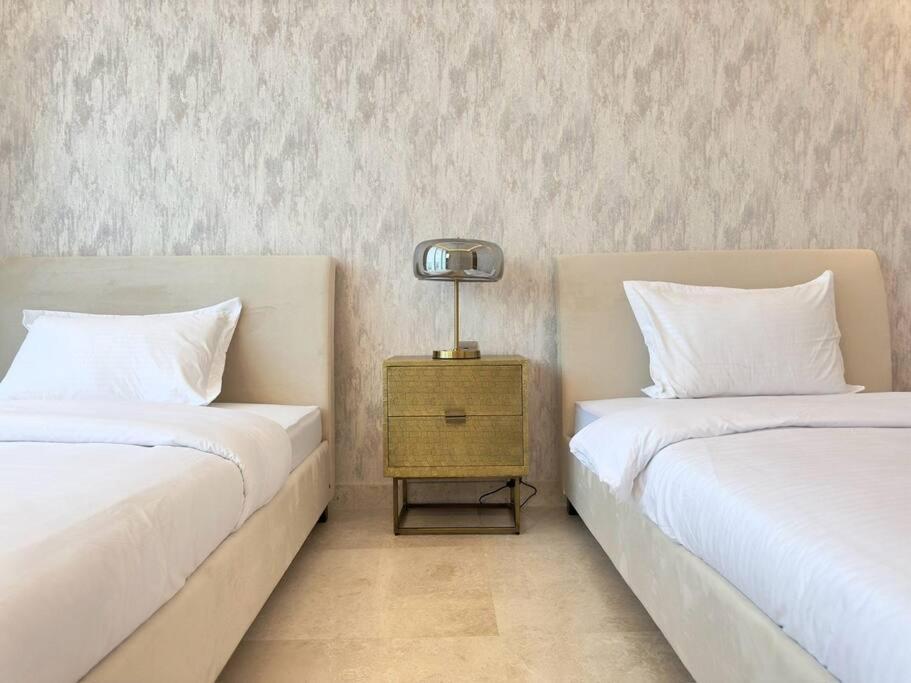 Dar Vacation - Luxury 2br - Skyline View Near Burj Khalifa Apartment Dubai