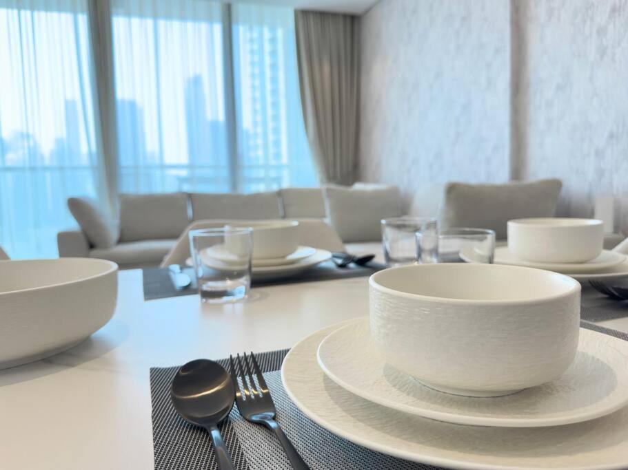 Apartment Dar Vacation - Luxury 2br - Skyline View Near Burj Khalifa